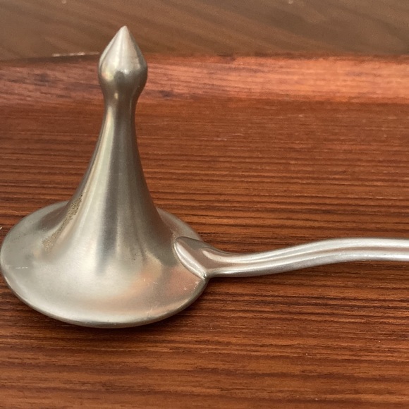Pewter candle snuffer - Picture 6 of 6
